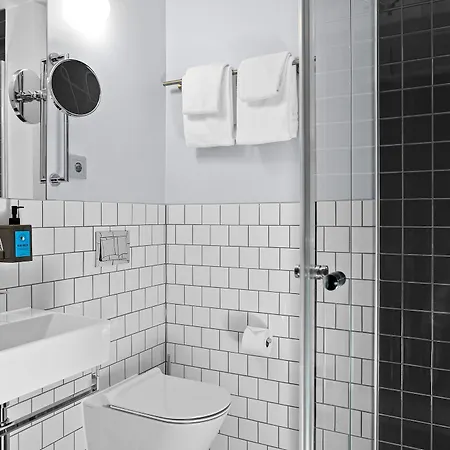 Hotel Comfort Karl Johan 3*