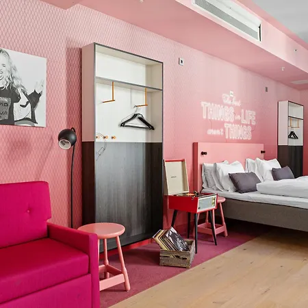 Comfort Karl Johan 3*
