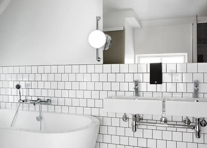 Hotel Comfort Karl Johan 3*