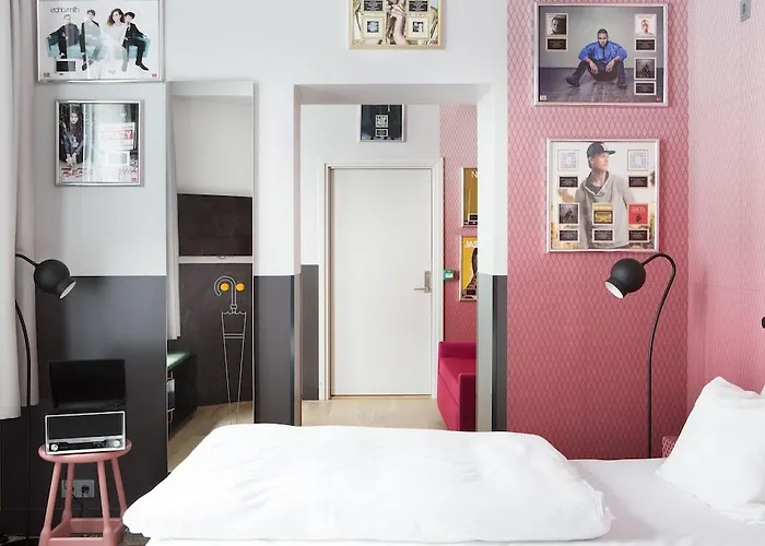 Comfort Karl Johan Hotell 3*